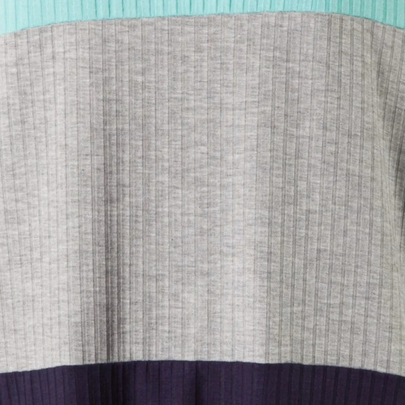 COLOR BLOCK TOP - Picture 3 of 3